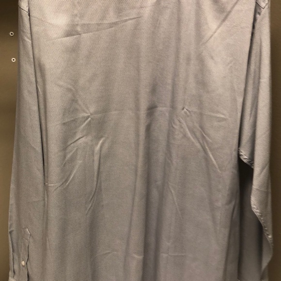 NWT Kenneth Cole Black and White button up shirt - Picture 6 of 6